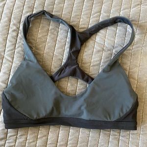 Lululemon swim bra size 6